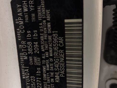 Used 2024 Hyundai Elantra SEL w/ Convenience Package image 12