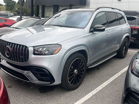 Used 2026 Mercedes-Benz GLS 63 AMG 4MATIC image 19