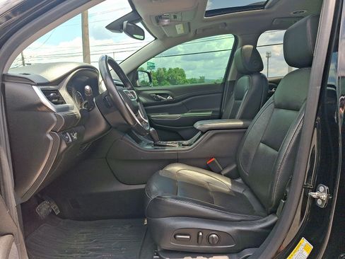 Used 2019 GMC Acadia SLT w/ Black Edition AWD/4WD image 14