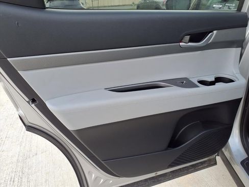 Used 2025 Hyundai Palisade SEL image 24