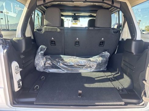 New 2026 Jeep Wrangler Unlimited Rubicon image 5