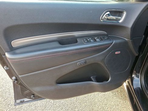 Used 2016 Dodge Durango R/T w/ Technology Group image 13