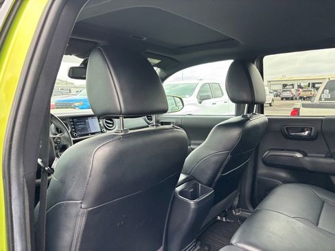 Used 2022 Toyota Tacoma TRD Pro AWD/4WD image 28