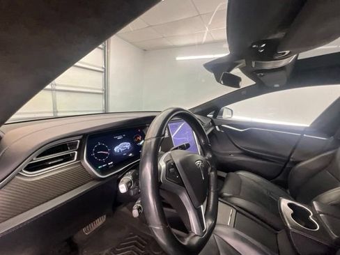 Used 2017 Tesla Model S AWD image 18