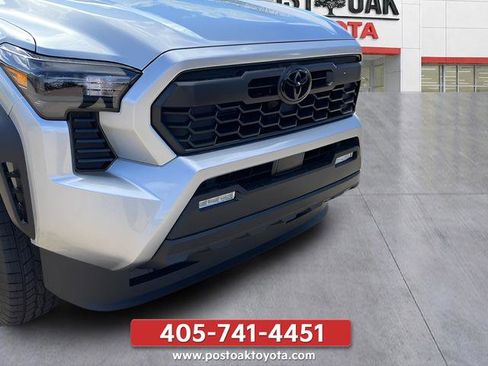 New 2026 Toyota Tacoma TRD Off-Road AWD/4WD image 10