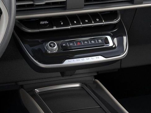 New 2026 Lincoln Corsair Reserve image 15