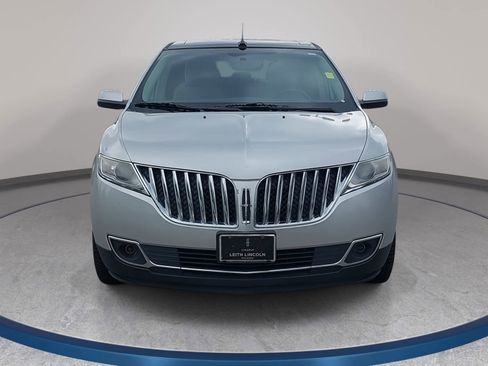 Used 2011 Lincoln MKX AWD w/ 102A Rapid Spec Order Code image 2
