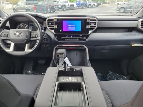 New 2026 Toyota Tundra SR5 image 7