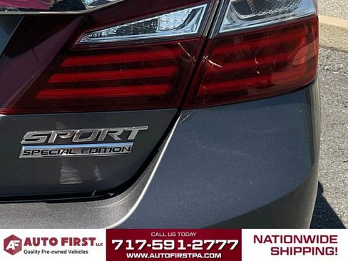 Used 2017 Honda Accord Sport Special Edition image 5