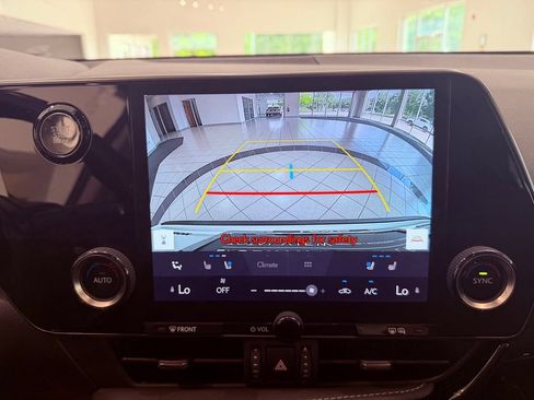 Used 2025 Lexus NX 250 FWD w/ Accessory Package (2T) image 25