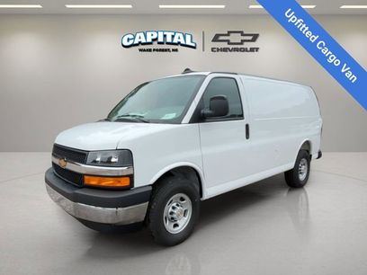 New 2025 Chevrolet Express 2500 Work Van w/ Driver Convenience Package