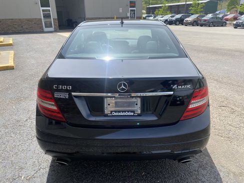 Used 2013 Mercedes-Benz C 300 Sport image 10