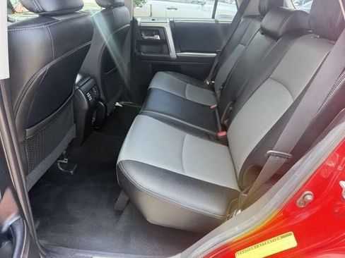 Used 2024 Toyota 4Runner SR5 Premium AWD/4WD image 21