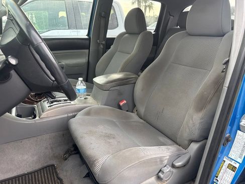 Used 2009 Toyota Tacoma PreRunner RWD image 6