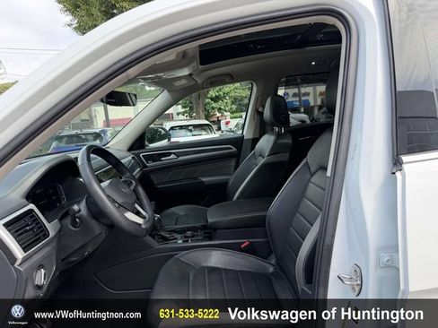 Certified 2023 Volkswagen Atlas SEL Premium AWD/4WD image 15