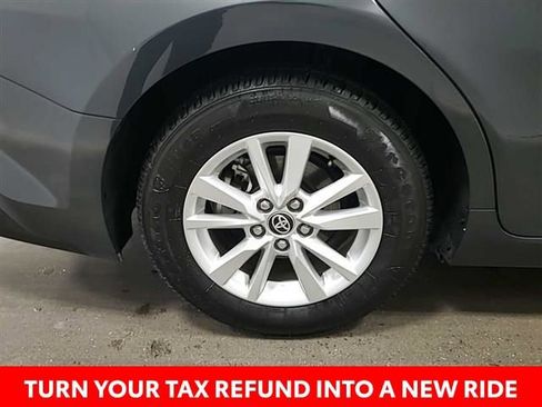 Used 2025 Toyota Camry LE image 20