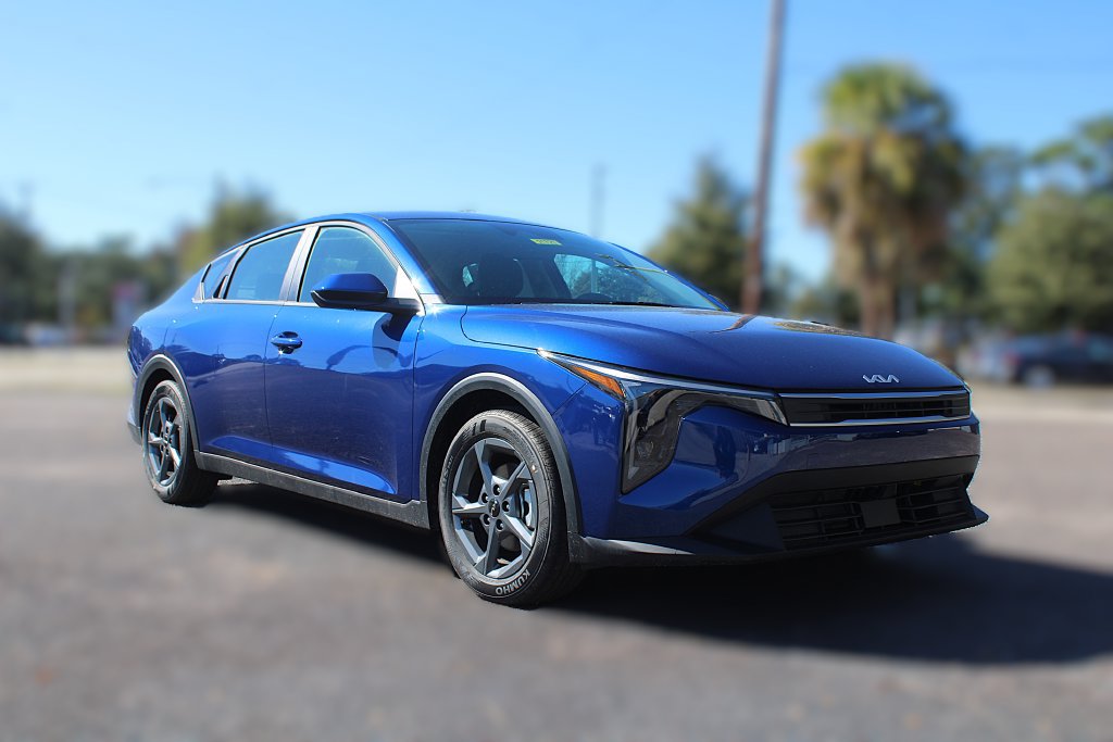 New 2026 Kia K4 FWD image 3