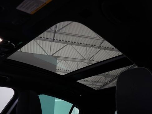 New 2025 Maserati Grecale GT image 27