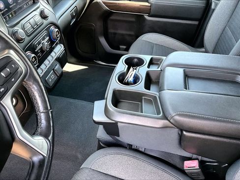 Used 2019 Chevrolet Silverado 1500 RST AWD/4WD image 21