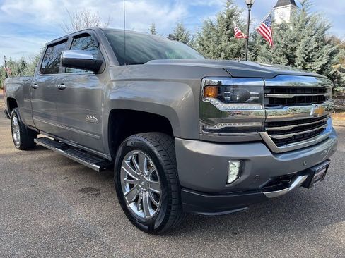 Used 2017 Chevrolet Silverado 1500 High Country image 38