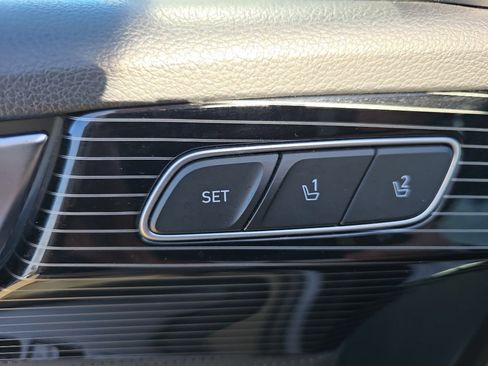 Used 2023 Hyundai Palisade Calligraphy image 20