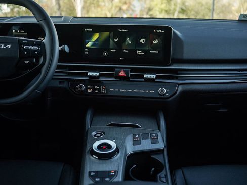 New 2026 Kia Sportage X-Line image 17