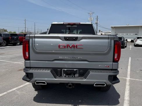 New 2026 GMC Sierra 1500 AT4 w/ AT4 Premium Package AWD/4WD image 6