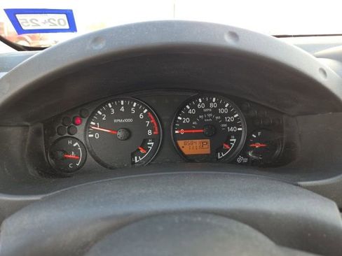 Used 2019 Nissan Frontier SV image 6