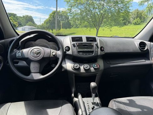 Used 2010 Toyota RAV4 Sport FWD image 9
