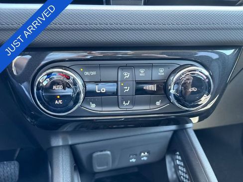 New 2026 Chevrolet TrailBlazer LT w/ Convenience Package FWD image 18