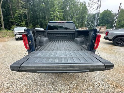 Used 2022 GMC Sierra 1500 Denali w/ Technology Package AWD/4WD image 28