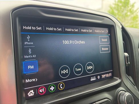 Used 2021 Chevrolet Silverado 1500 LT w/ Z71 Off-Road Package image 13