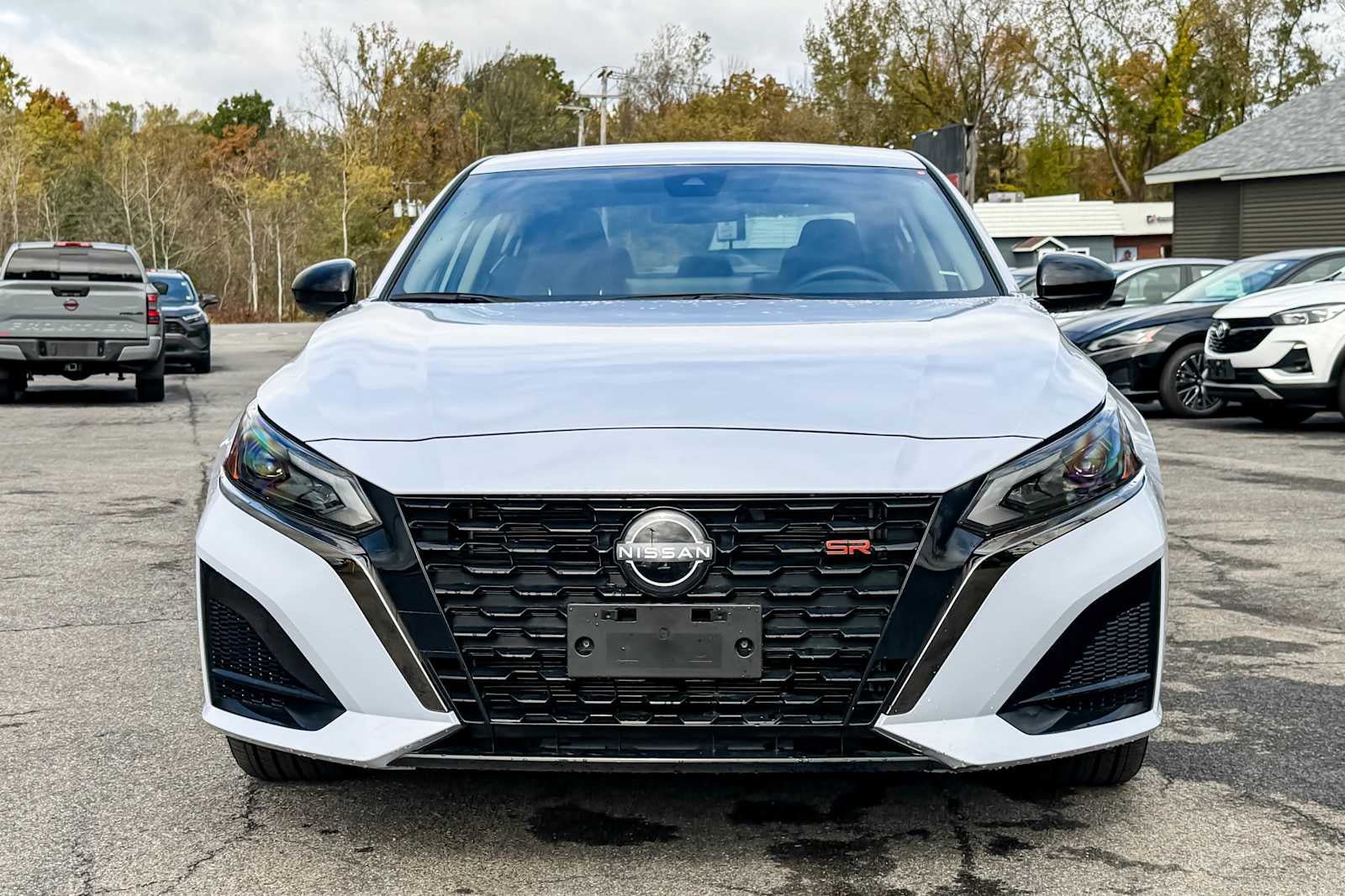 Certified 2025 Nissan Altima 2.5 SR w/ SR Premium Package AWD/4WD image 8