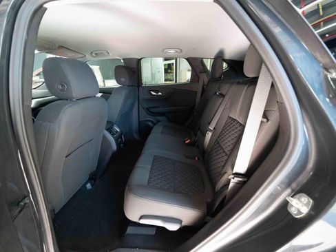 Used 2020 Chevrolet Blazer LT image 23