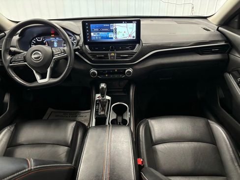 Used 2023 Nissan Altima 2.5 SR w/ SR Premium Package image 36
