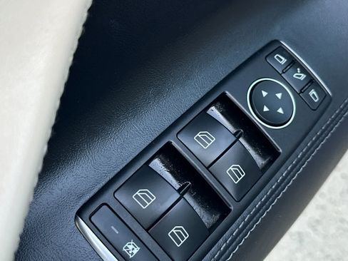 Used 2018 Tesla Model S 100D AWD/4WD image 14