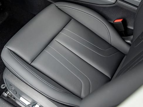 New 2026 Audi Q3 quattro 2.0T AWD/4WD image 16