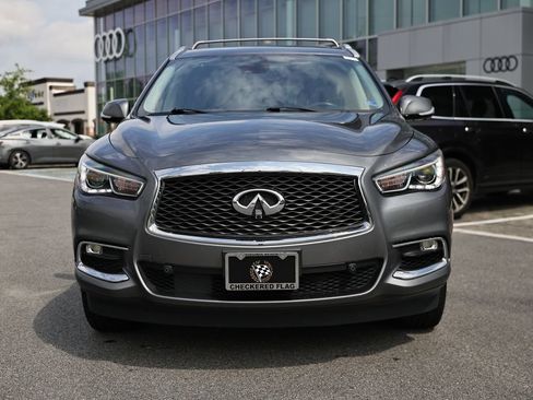 Used 2019 INFINITI QX60 Luxe w/ Sensory Package AWD/4WD image 12