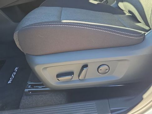 New 2026 Nissan Rogue SV image 23