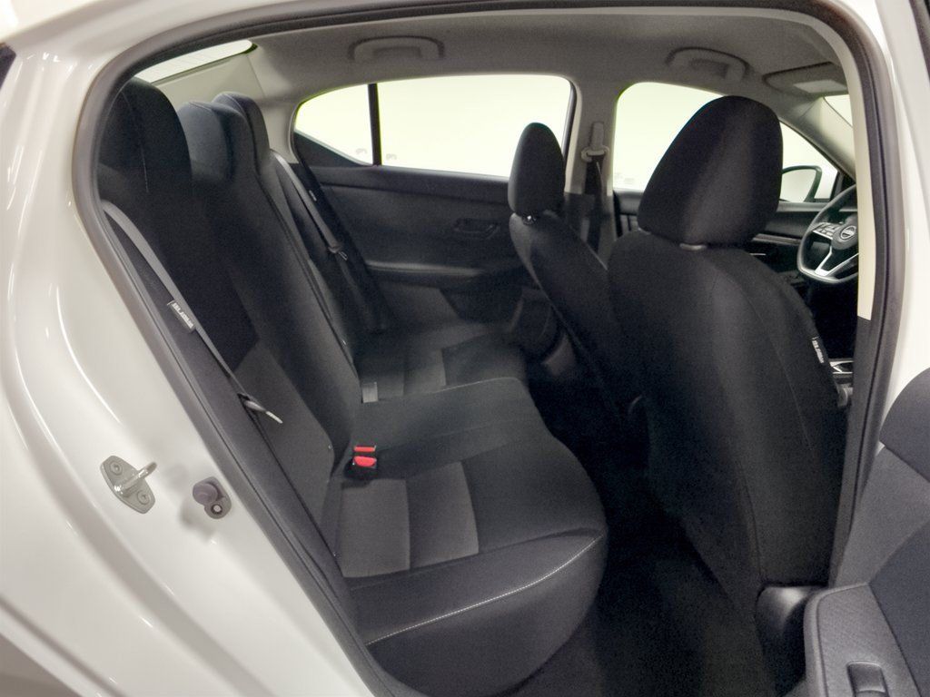Used 2025 Nissan Sentra SV FWD image 29