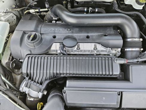 Used 2010 Volvo C30 image 33