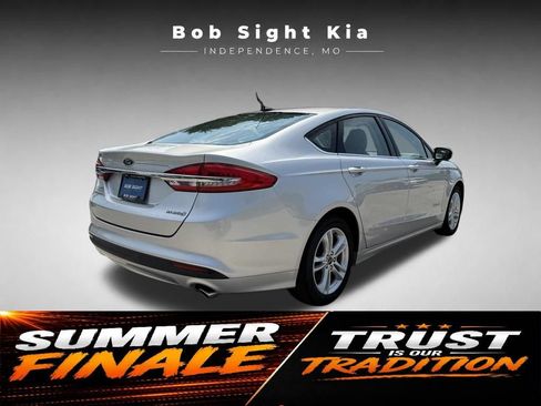Used 2018 Ford Fusion S FWD image 15