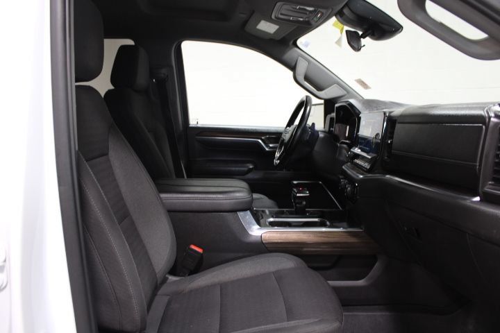 Used 2023 Chevrolet Silverado 1500 LT Trail Boss w/ Protection Package AWD/4WD image 25