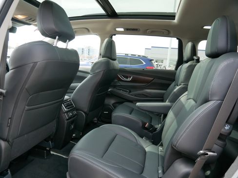 Certified 2024 Subaru Ascent Touring w/ Popular Package #2 image 33