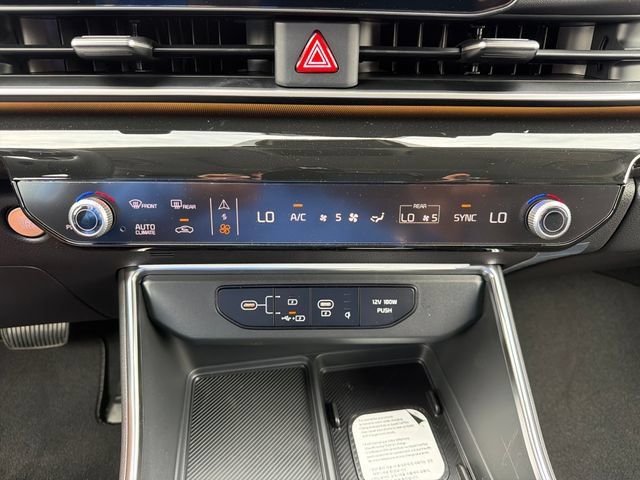 New 2027 Kia Carnival SX Prestige FWD image 14