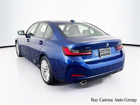 Used 2023 BMW 330i xDrive 330i xDrive w/ Driving Assistance Package image 5