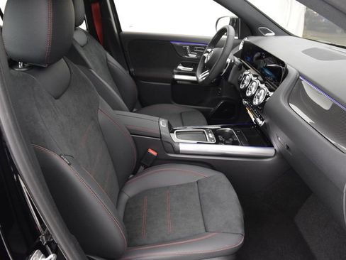 New 2026 Mercedes-Benz GLA 35 AMG 4MATIC image 16