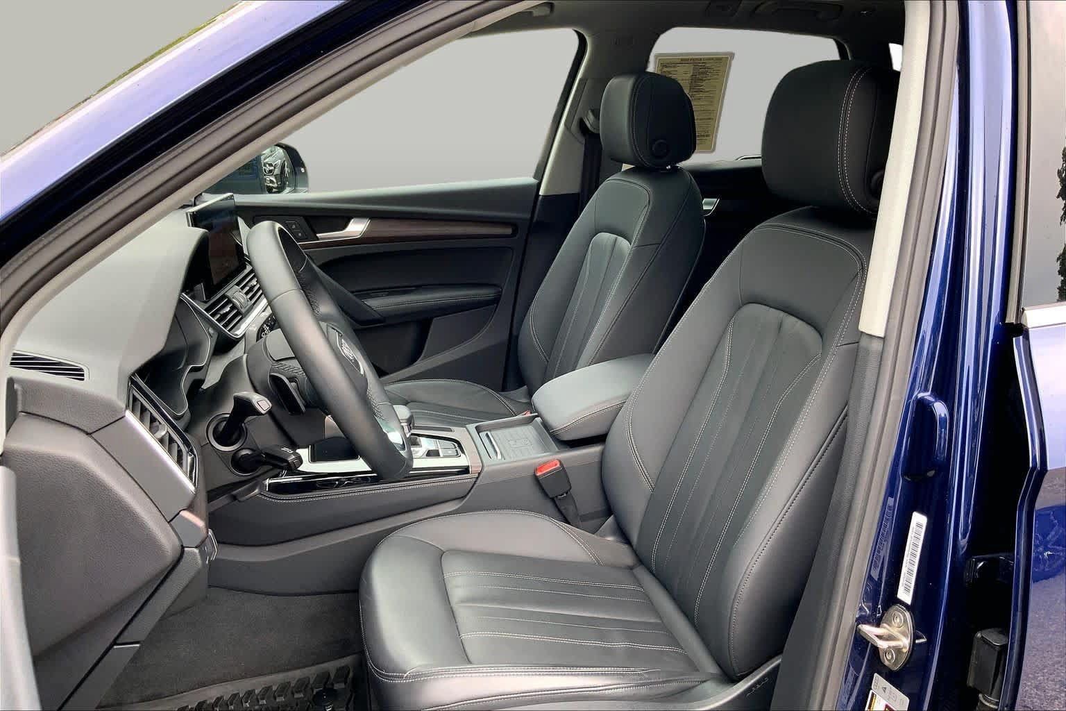 Used 2021 Audi Q5 2.0T Premium Plus w/ Premium Plus Package AWD/4WD image 9