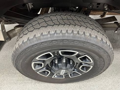 Used 2025 Ford F350 Platinum AWD/4WD image 17