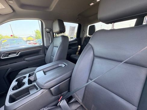 Used 2025 GMC Sierra 1500 SLT AWD/4WD image 25